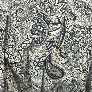 Paisley patterned Mikarose skirt